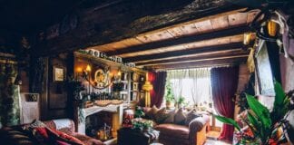Haunted Holiday Hotspots: 8 Ghostly Spots for a Spooky Staycation