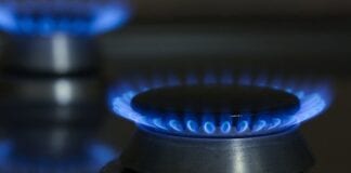 Loyal customers missing out on best gas and electricity deals