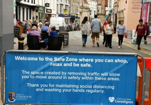 Aber-Social-News-Cardigan-safe-zone