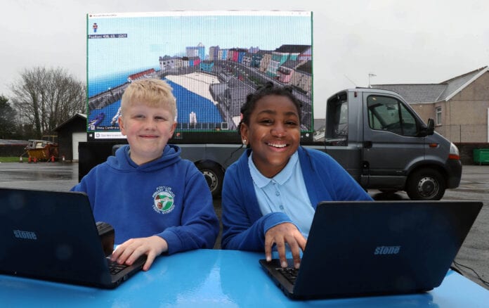 L-R Year 5 pupils Isaac Daniels and Renee Elamah from Pontlliw Primary School
