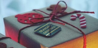 10 Best Gifts for Teachers this Christmas
