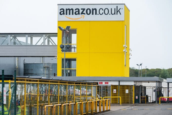 UNP Amazon 41512 CWL1 Goes Gold.018