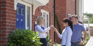 Roadmap out of lockdown – Top tips from NHBC for visiting a show home near you