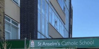 Disgybl o Gaint yn ennill cystadleuaeth genedlaethol Cyfrifiad 2021