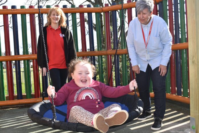 imogen on tafarn newydd swing
