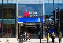 Metro Bank’s Bereavement Team Offers a Practical Guide to Bereavement Administration
