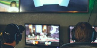 How Can Investors Get Involved with the eSports Industry?