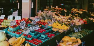 Experts reveal the three foods that will help you get better sleep in 2023