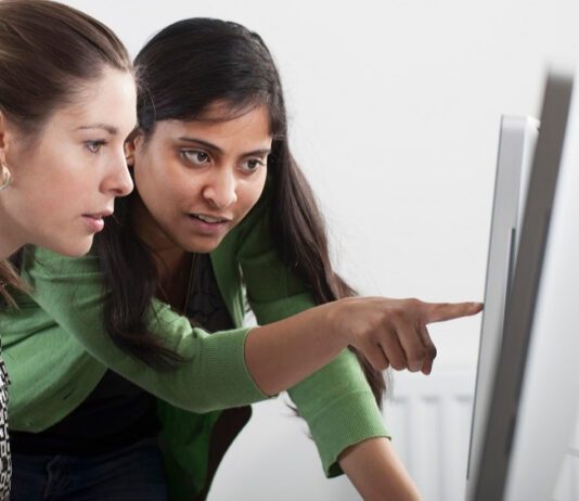 South Wales job hunters to get extra support