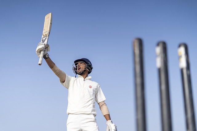 cricketer-7015983_640