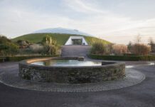 Nosweithiau’r Haf yng Ngardd Fotaneg Genedlaethol Cymru