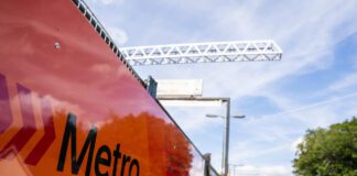 Trydaneiddio llinellau Coryton a Rhymni Isaf fel rhan o brosiect Metro