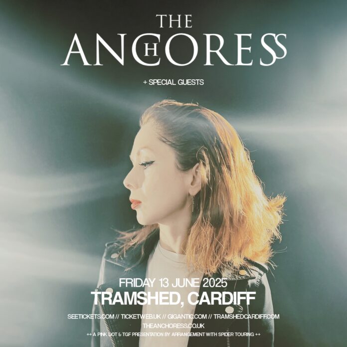 V1 The Anchoress - Square
