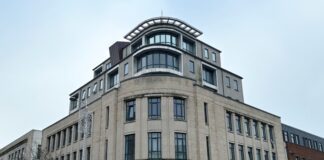 Oriel Science yn dathlu statws elusen newydd