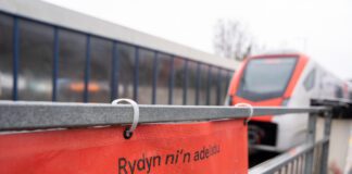 Metro De Cymru: Gwelliannau mawr i linell Rhymni