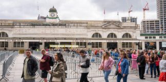 Cyngor teithio – Cyngherddau di-ri i swyno Caerdydd yr Haf hwn